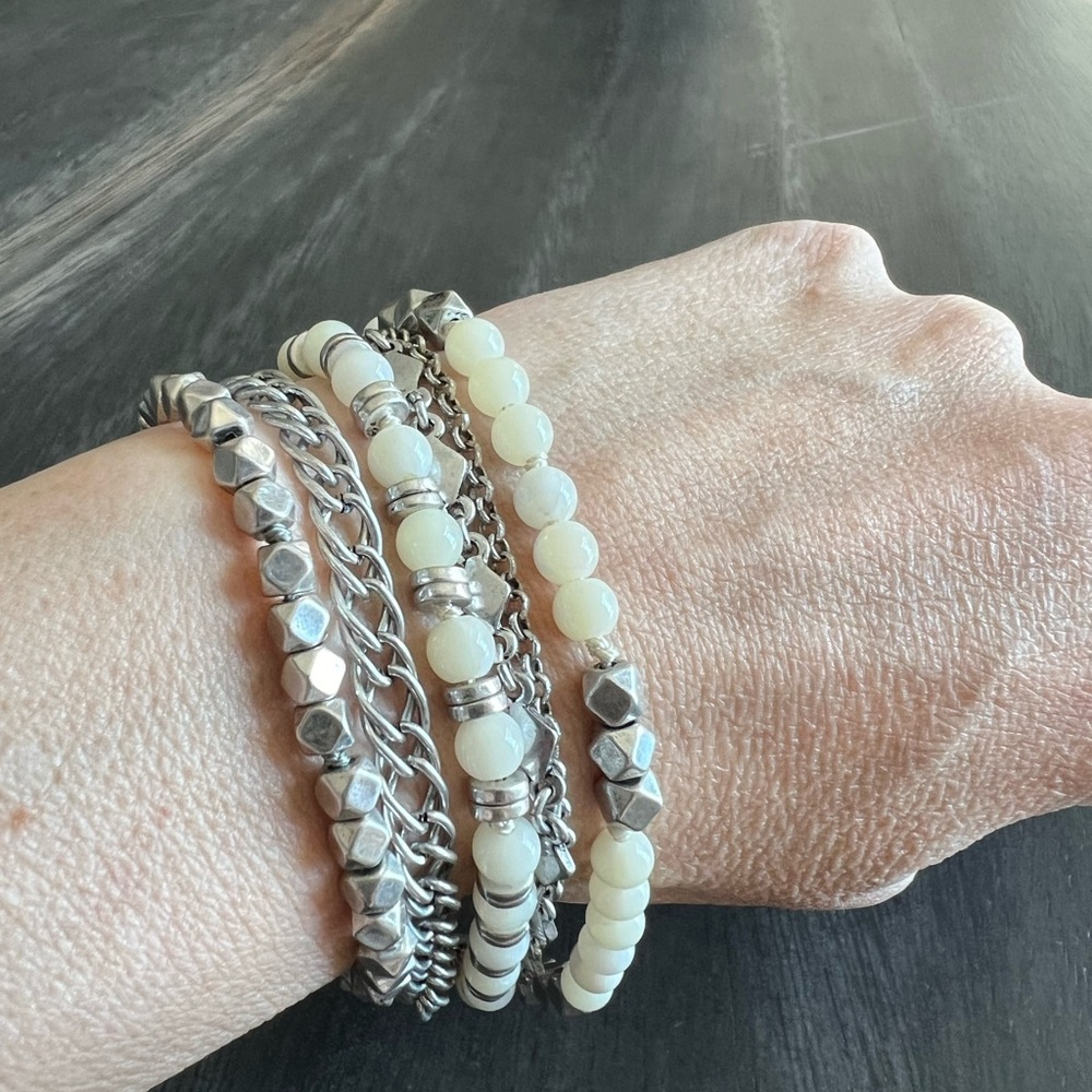 Lucky Brand Like New White Stone & Chain 8” Bracelet